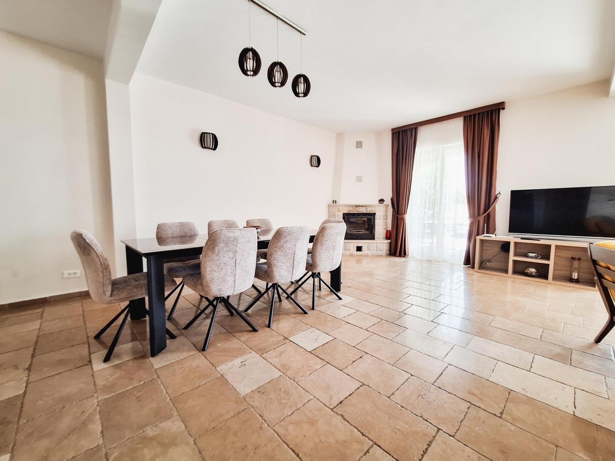 Casa Oliva With Private Heating Pools Villa