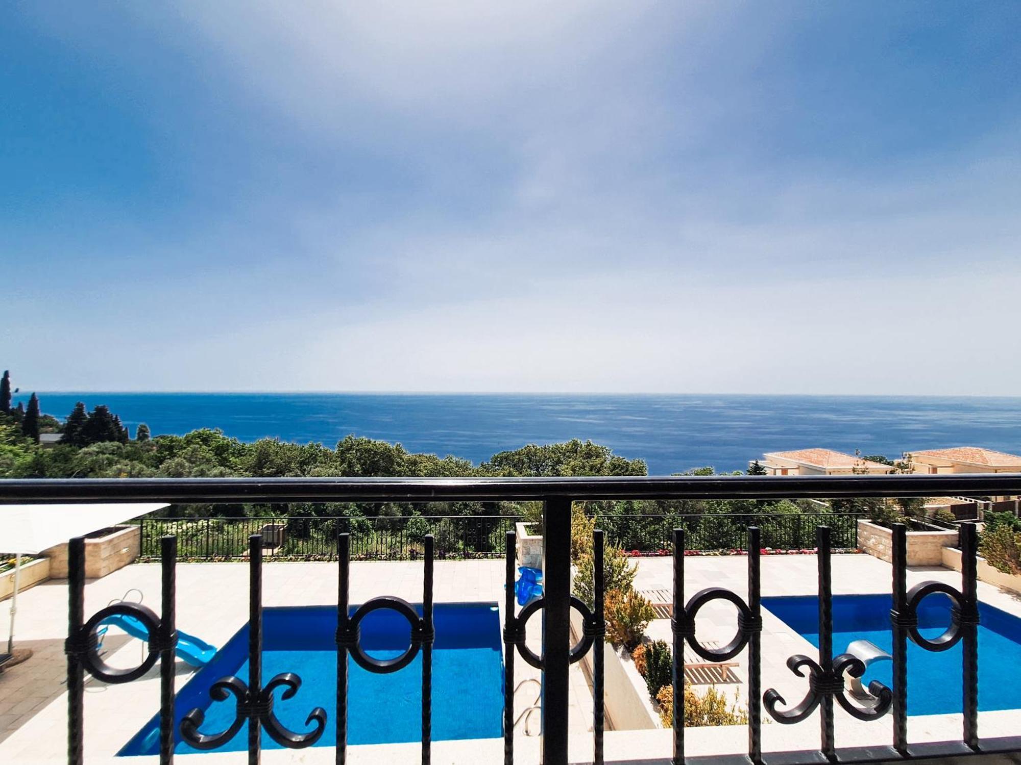 Casa Oliva With Private Heating Pools Villa