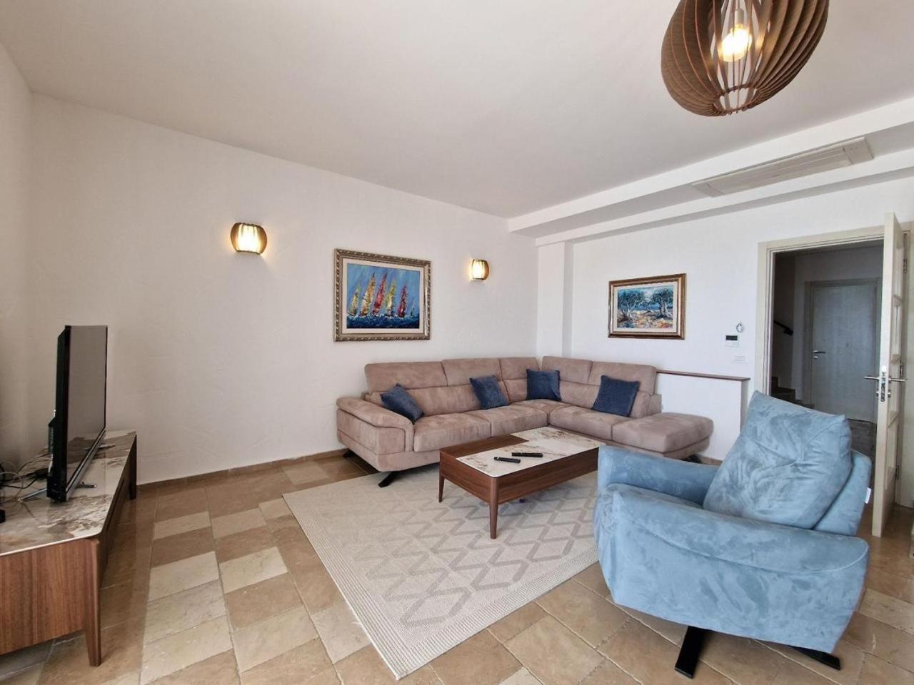 Casa Oliva With Private Heating Pools Villa *